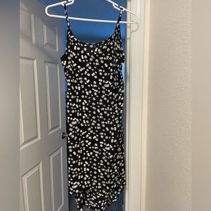 Cabi sun dress, size XS, brand new condition with matching shall.